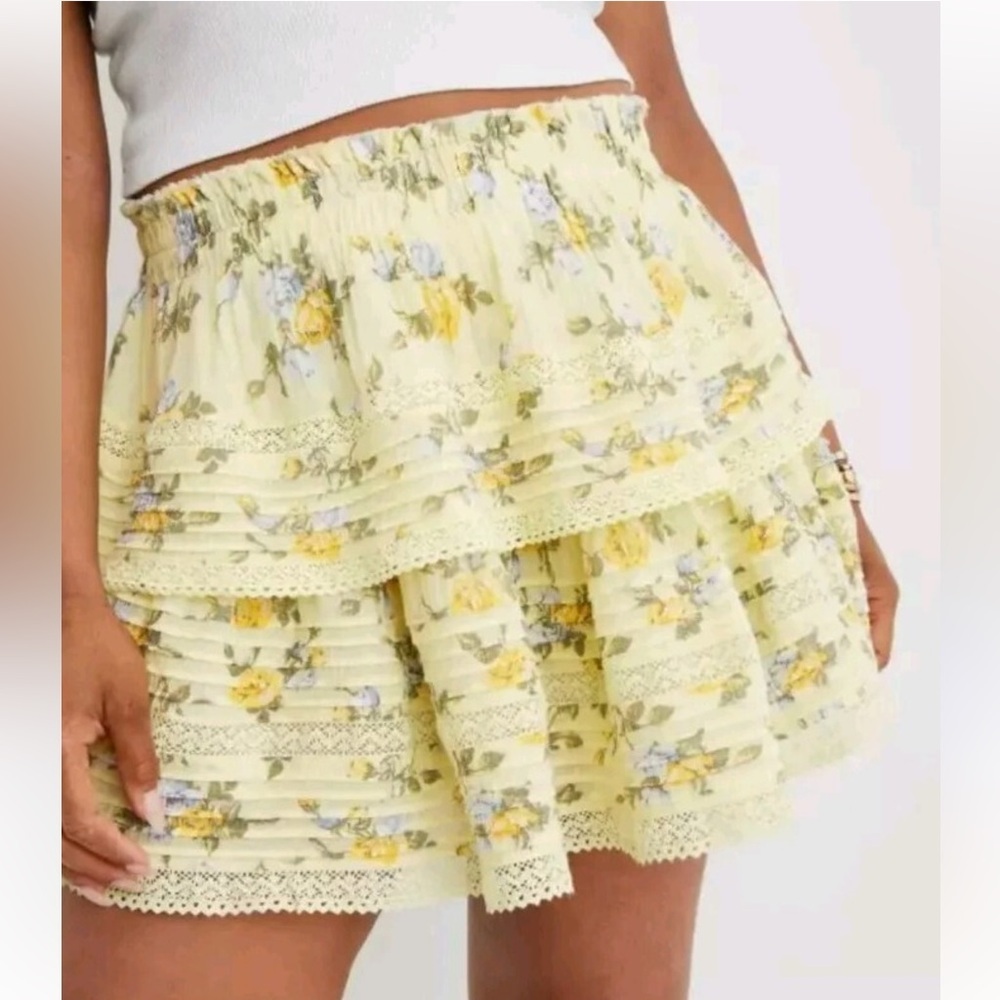 Aerie American Eagle Yellow and Purple Floral A-Line Skirt. Size M